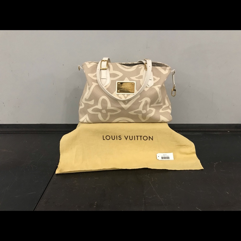 Louis Vuitton tahitiennes tote